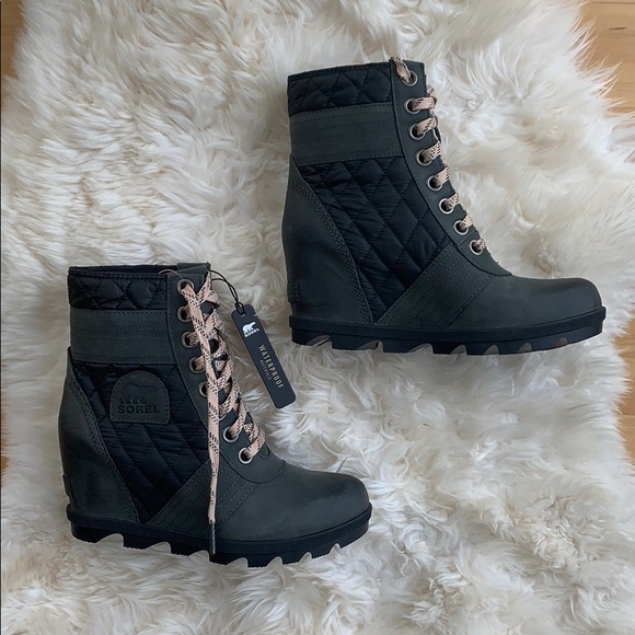 Sorel Shoes - NWT, Sorel Lexie Wedge Boot